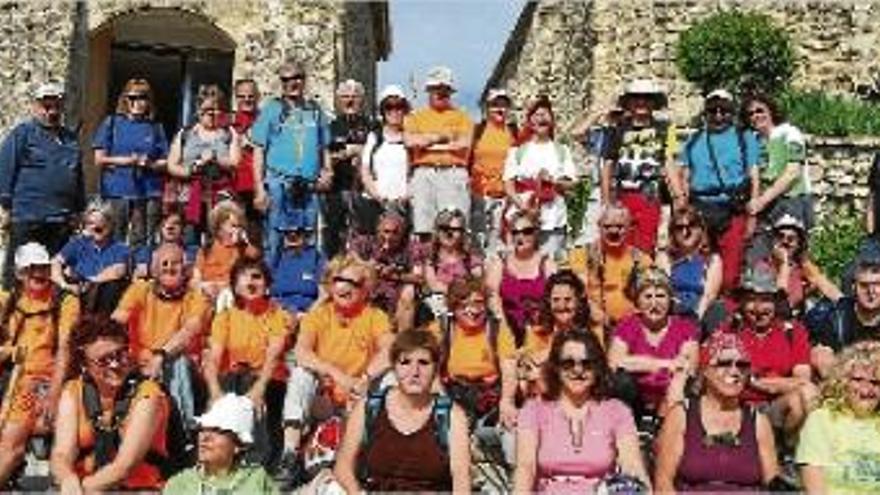 La Colla Excursionista de Vilanova del Camí celebra els setze anys a Jorba