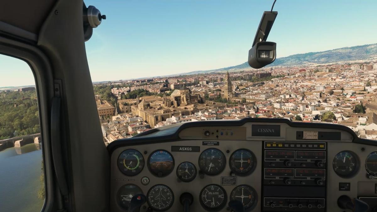 La Mezquita-Catedral desde un avión del videojuego.