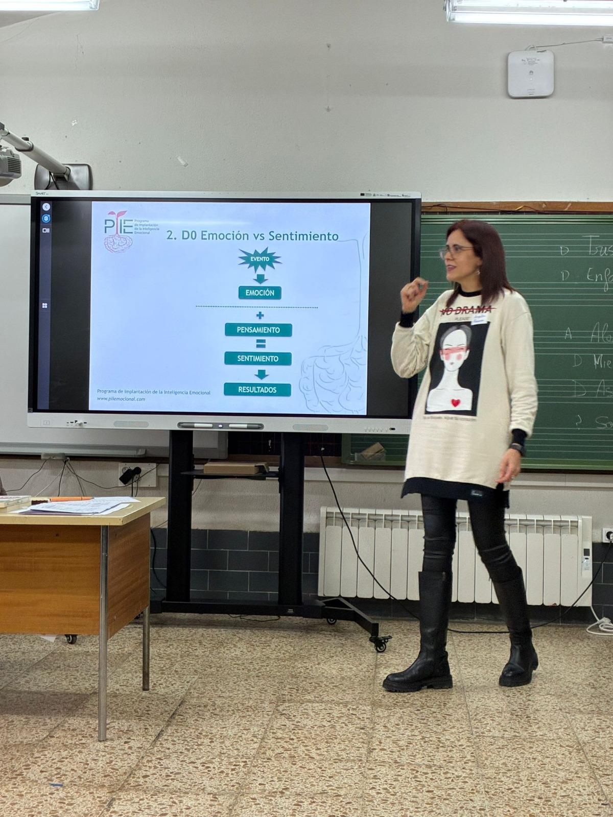 Angélica Llamas, durante una sesión en el CEIP Monte Gándara