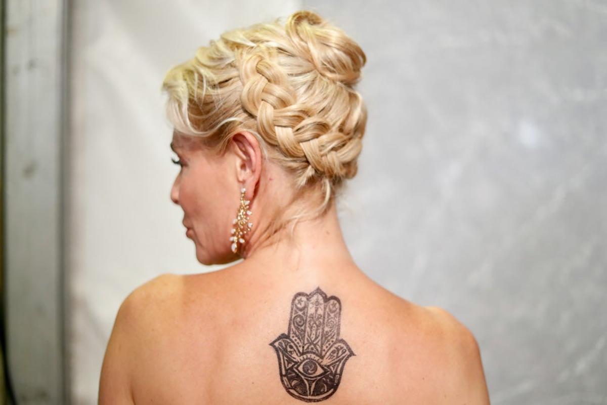 El tatuaje de Belén Rueda en los Premios Feroz