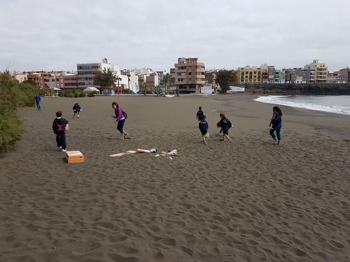 Talleres de reciclaje, limpieza de residuos en La Garita