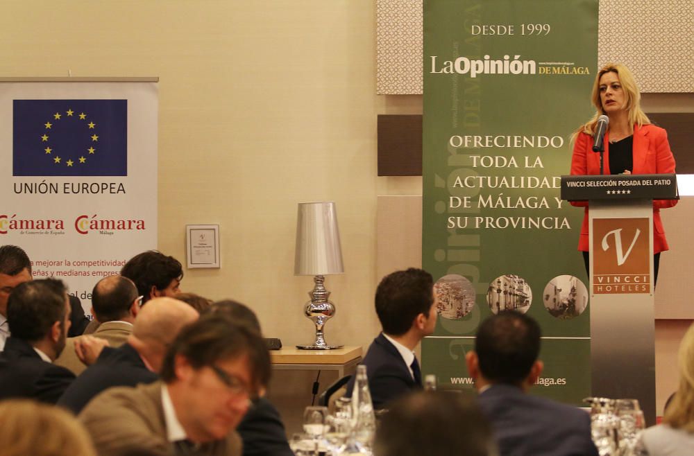 La Opinión celebró este jueves una jornada sobre emprendimiento empresarial en el hotel Vincci Posada del Patio que contó con 150 empresarios y con la presencia del divulgador económico Marc Vidal