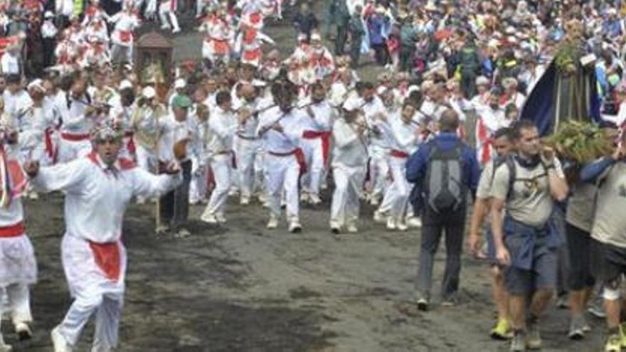 Bajada de la Virgen de Los Reyes.