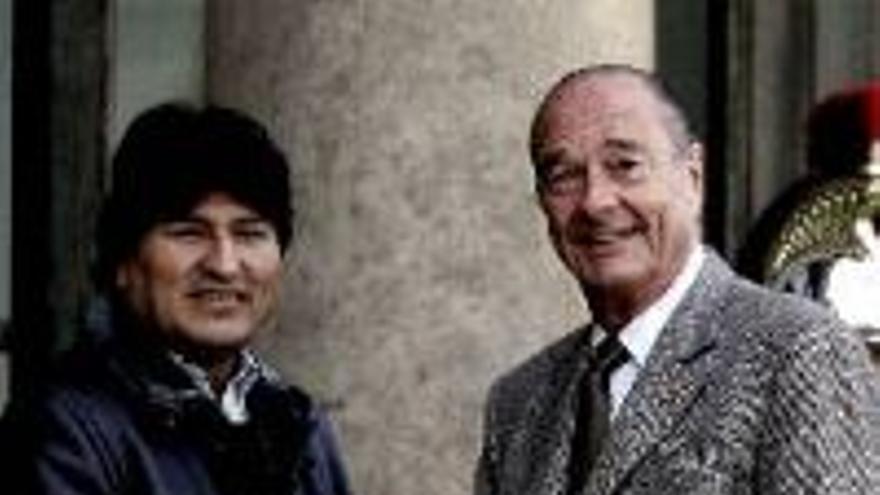 Chirac recibe a Evo Morales en París