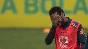 marcosl48449971 brazil s footballer neymar takes part in a training session 190603164839