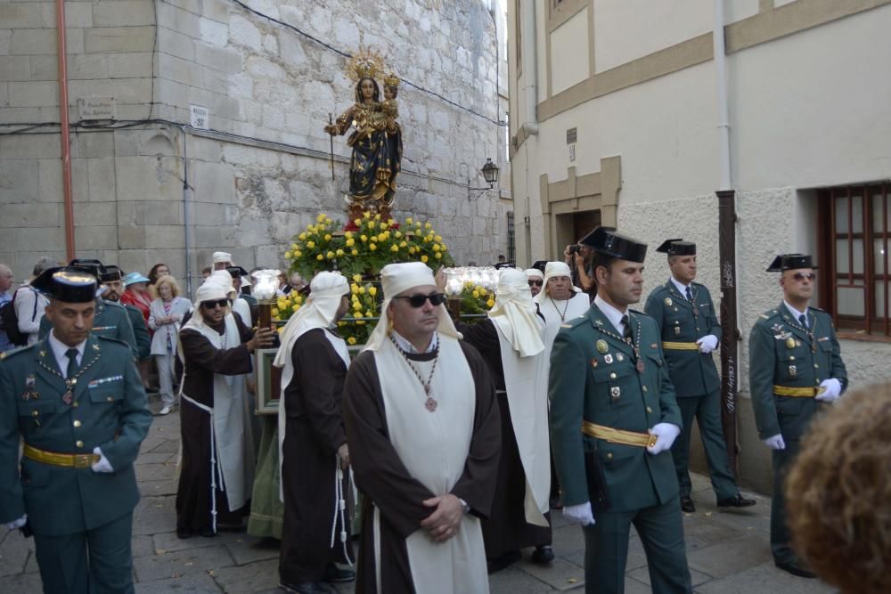 La procesión de la Virgen del Rosario