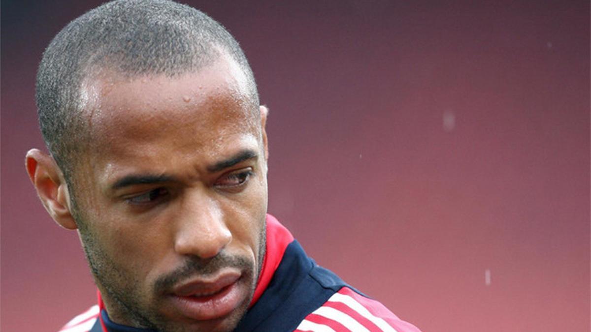 Thierry Henry podría ocupar un lugar en el Arsenal cuando cuelgue las botas