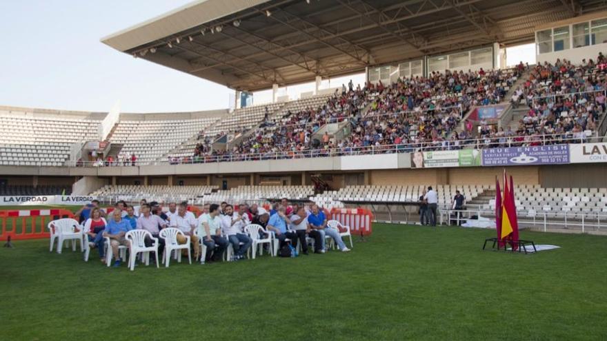 Clausura de la liga local de fútbol base de Cartagena