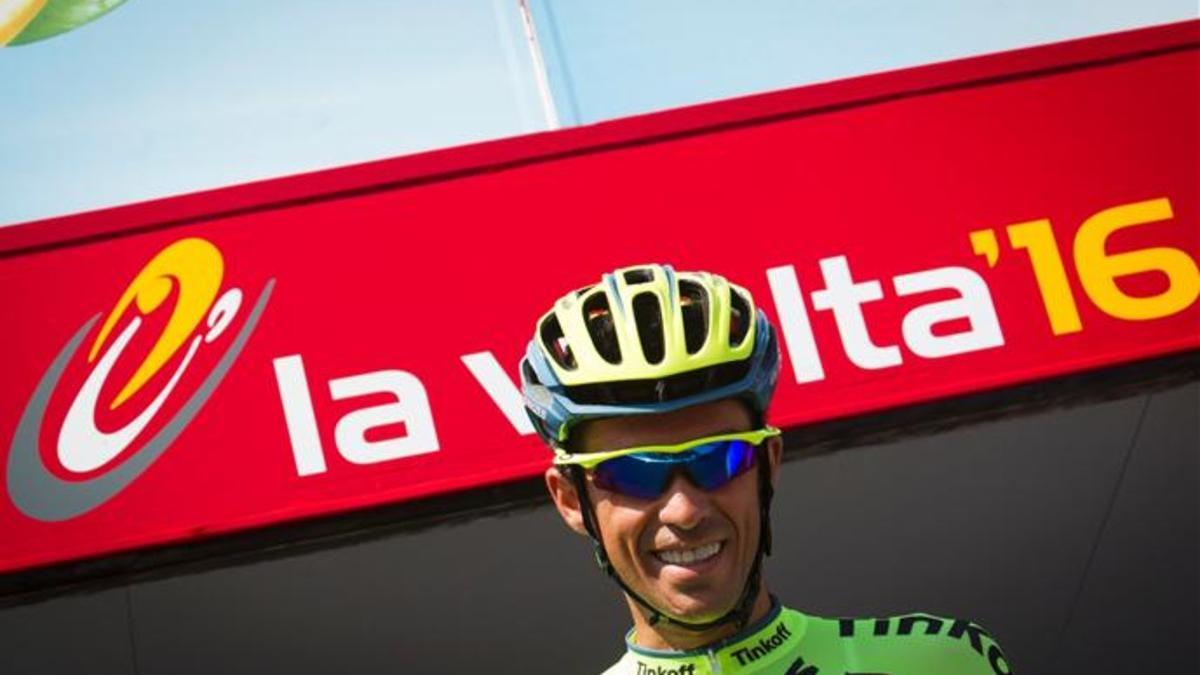 xortunotinkoff s spanish cyclist alberto contador smiles 160904181812