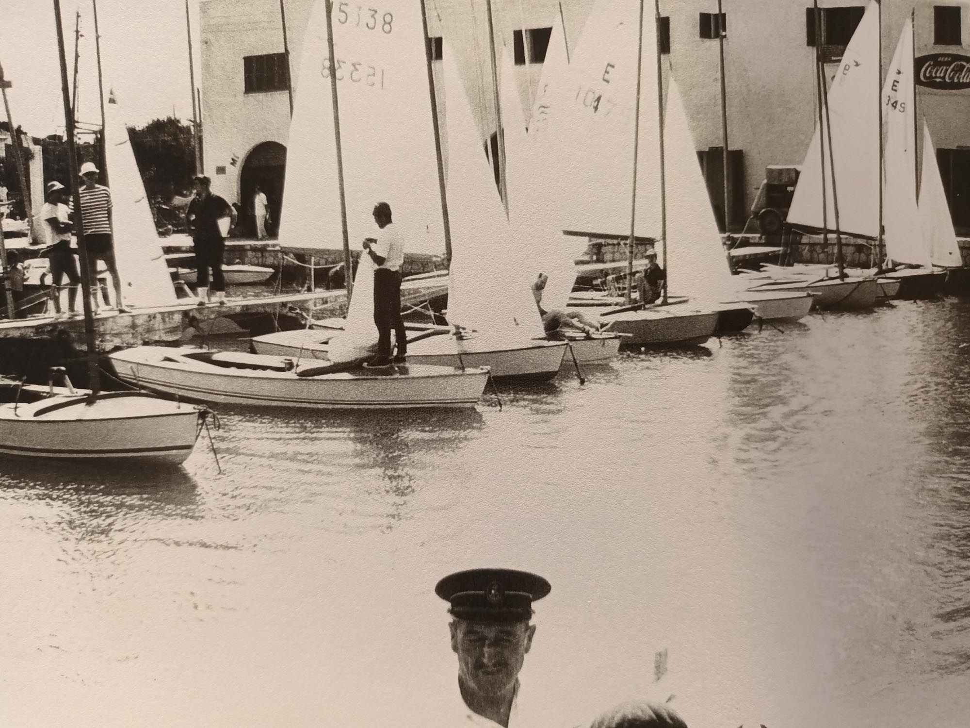 Snipes fabricados en Ibiza (1945).