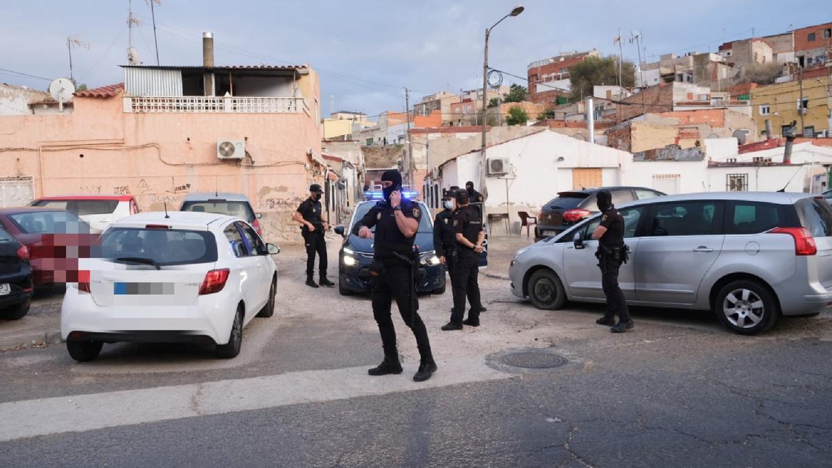 La operación antidroga de este viernes en Elda.