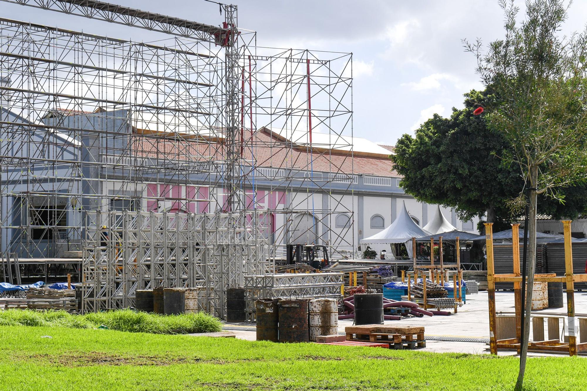 Montaje del escenario del Carnaval de Las Palmas de Gran Canaria 2023