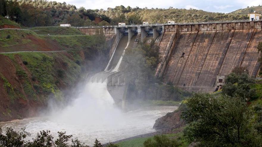 Un verano con los embalses muy bajos