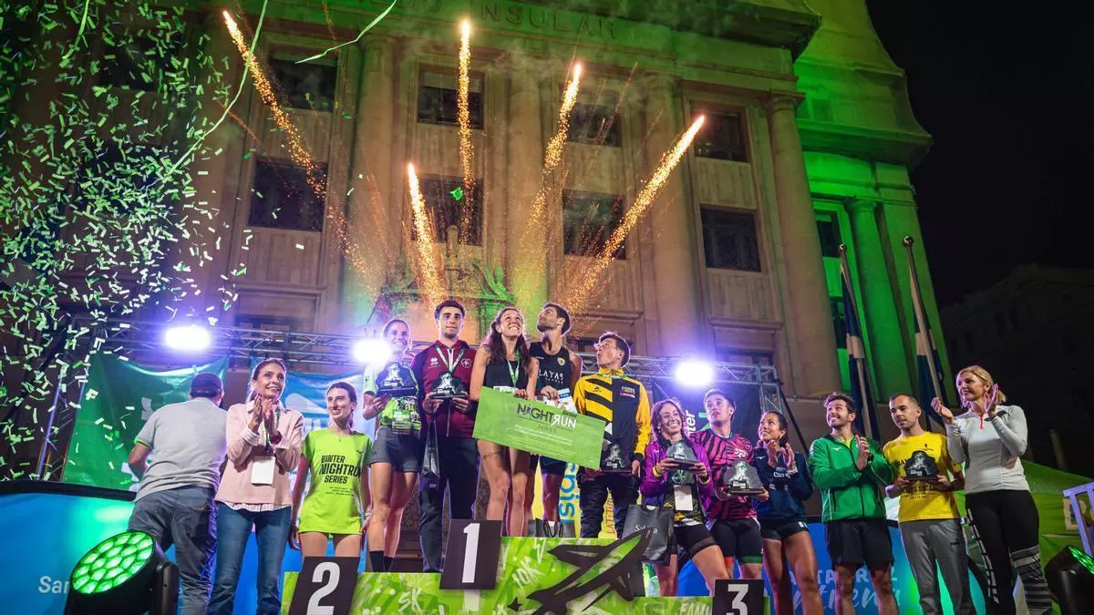 Fran Cabrera y Alba María Cano lideran una Binter NightRun de récord