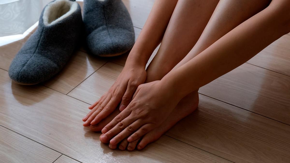 El truco del vinagre para eliminar el dolor de pies en unos minutos