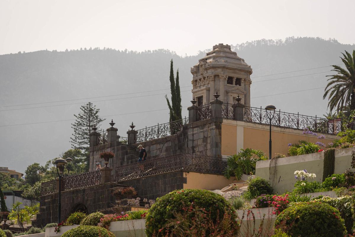 El mausoleo masónico de los Jardines Victoria