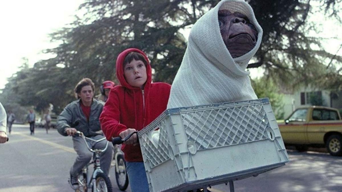 Un fotograma de la mítica pel·lícula de Steven Spielberg «E.T., l’extraterrestre». | DIARI DE GIRONA