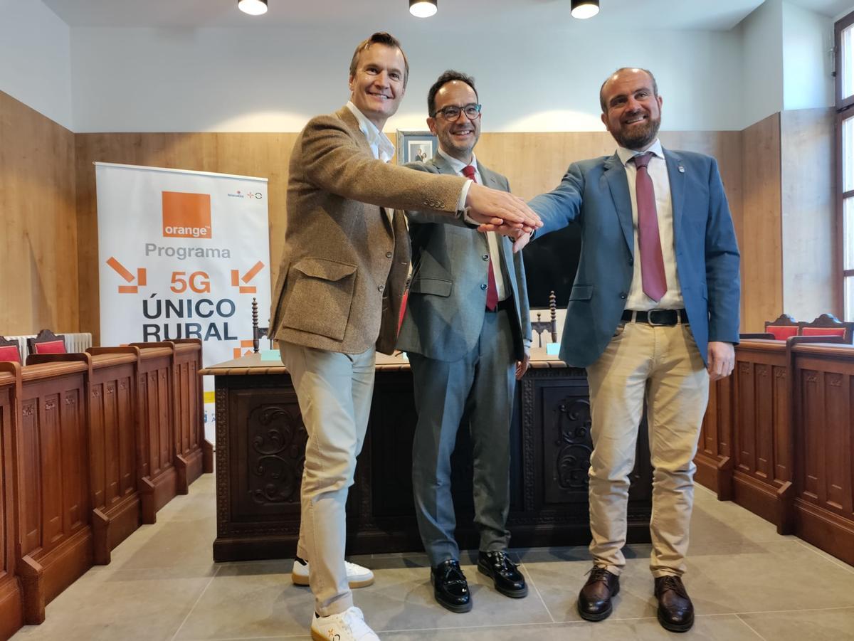 Meinrad Spenger, Antonio Hernando Vera e Iván Allende