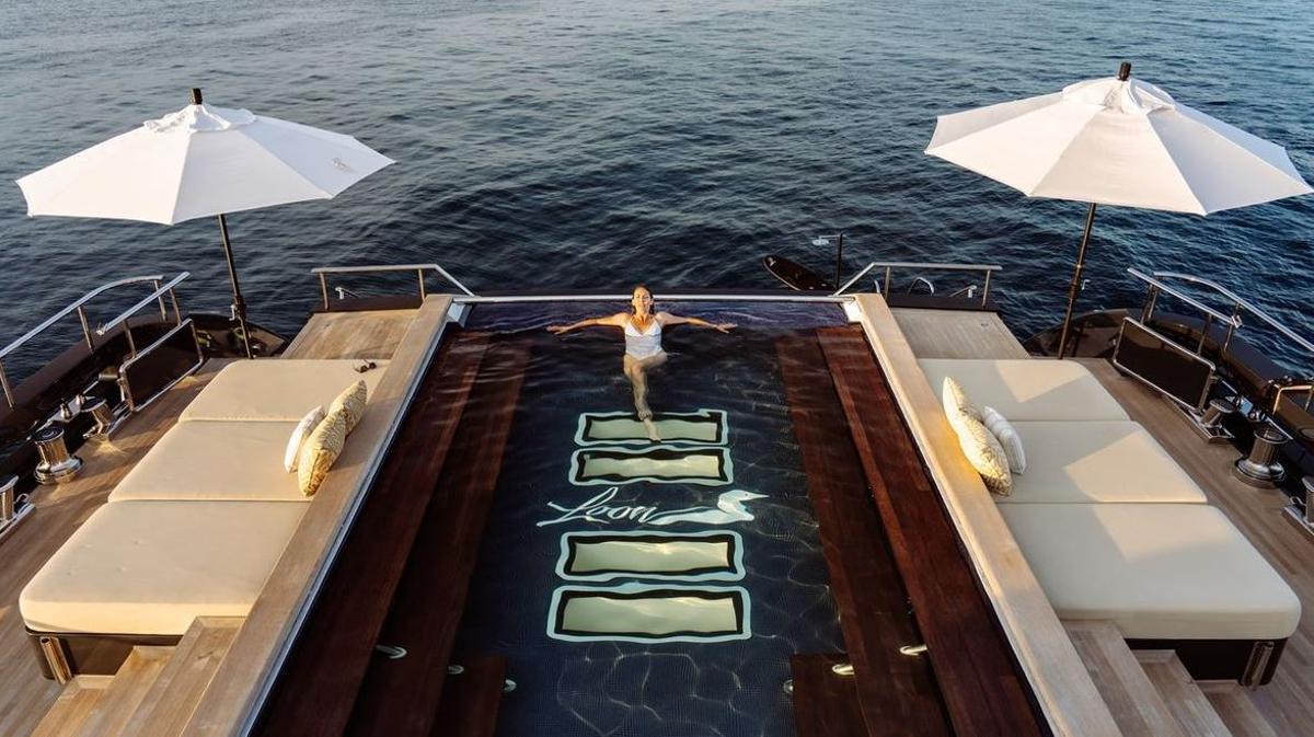 Las fotos del superyate de lujo 'Loon' que se puede ver en Ibiza, propiedad de este multimillonario estadounidense