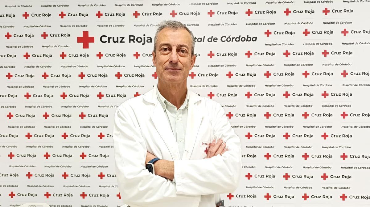 El doctor Rafael Giménez Domenech, director médico del Hospital Cruz Roja.