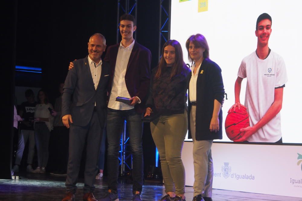Els Premis Neptú d'Igualada coronen dos triatletes
