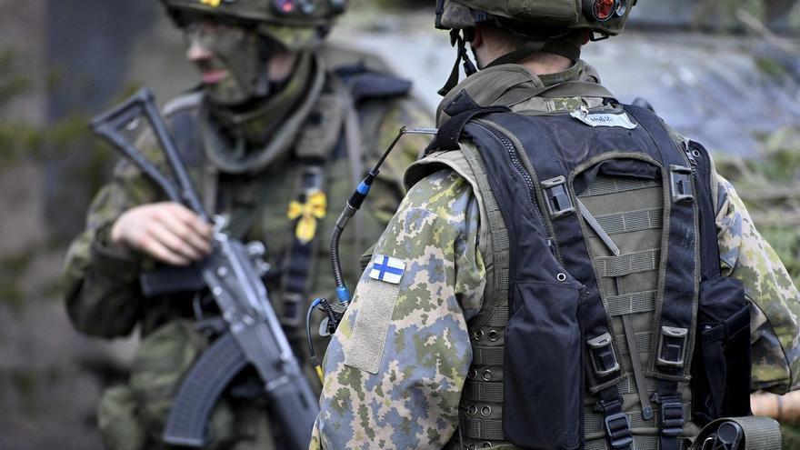 Soldats finlandesos en un exercici d&#039;entrenament