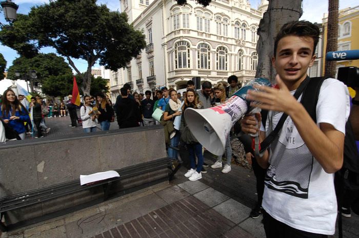 MANIFESTACION ENCONTRA DE LA LOMCE