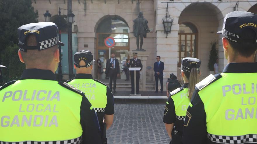 Gandia consuma la mayor ampliación de su policía y reforzará las patrullas de barrio