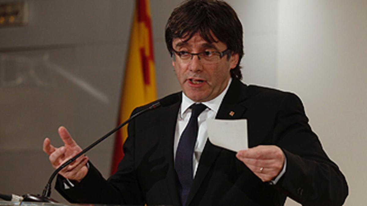 El 'president' Carles Puigdemont, durante la rueda de prensa que ofreció tras su reunión con Mariano Rajoy.