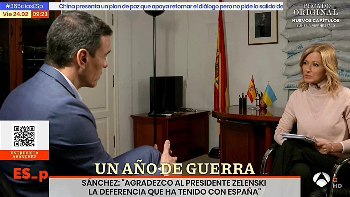 Susanna Griso entrevista a Sánchez desde Kiev cuando se cumple un año de la  guerra en Ucrania