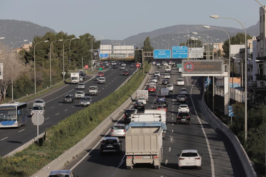 Primer día de límite de velocidad a 80 km/h en la Vía de Cintura de Palma