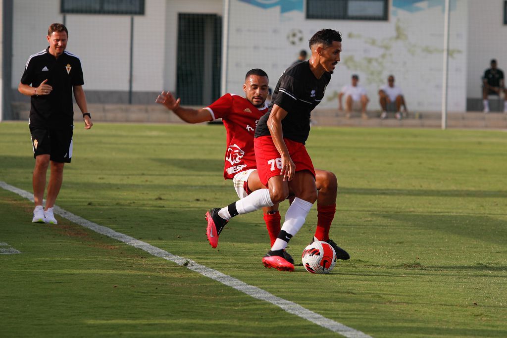 El Real Murcia contra el Al- Wehda, en imágenes