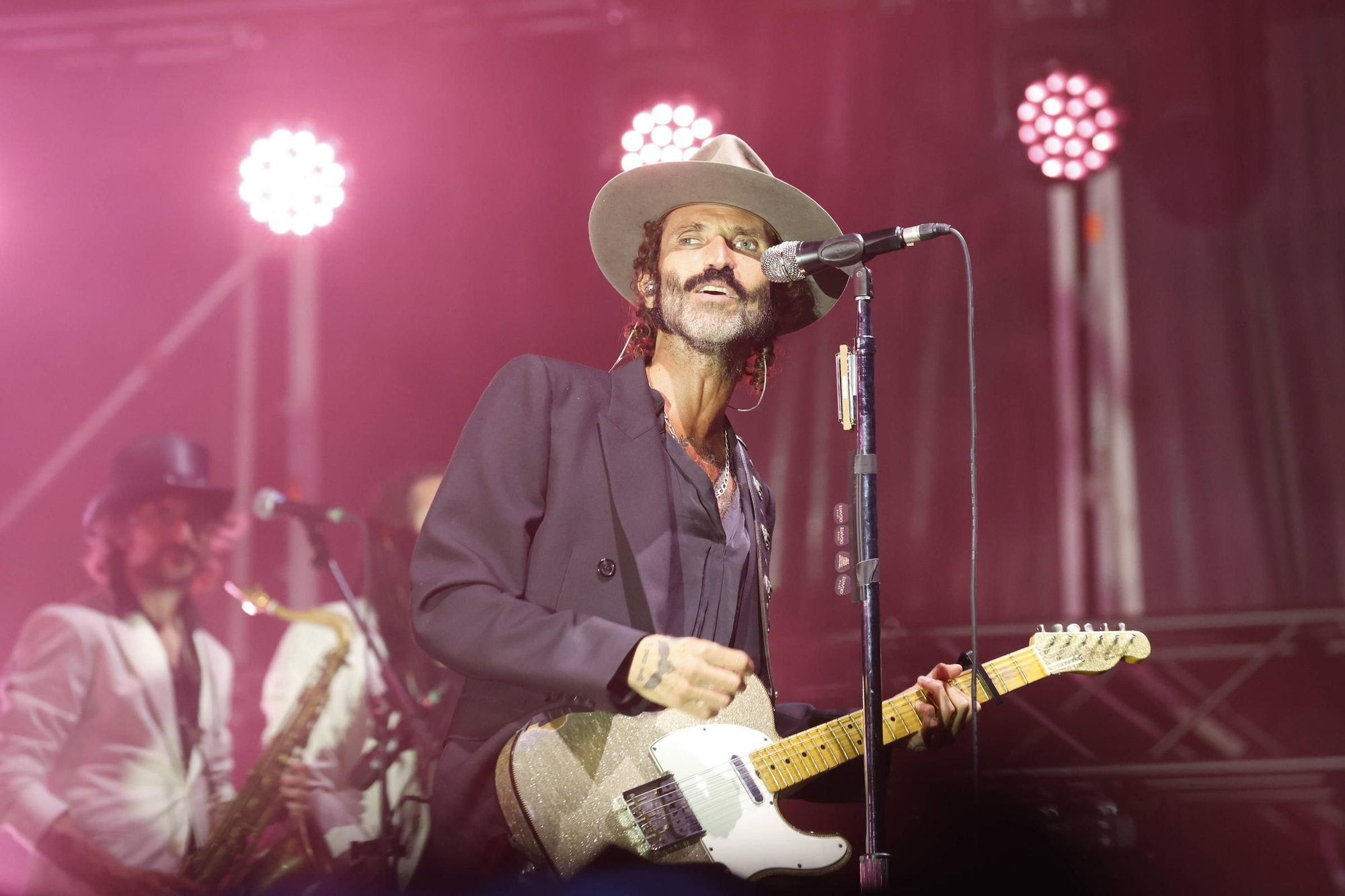 El concierto de Leiva en el Gijón Life, en imágenes