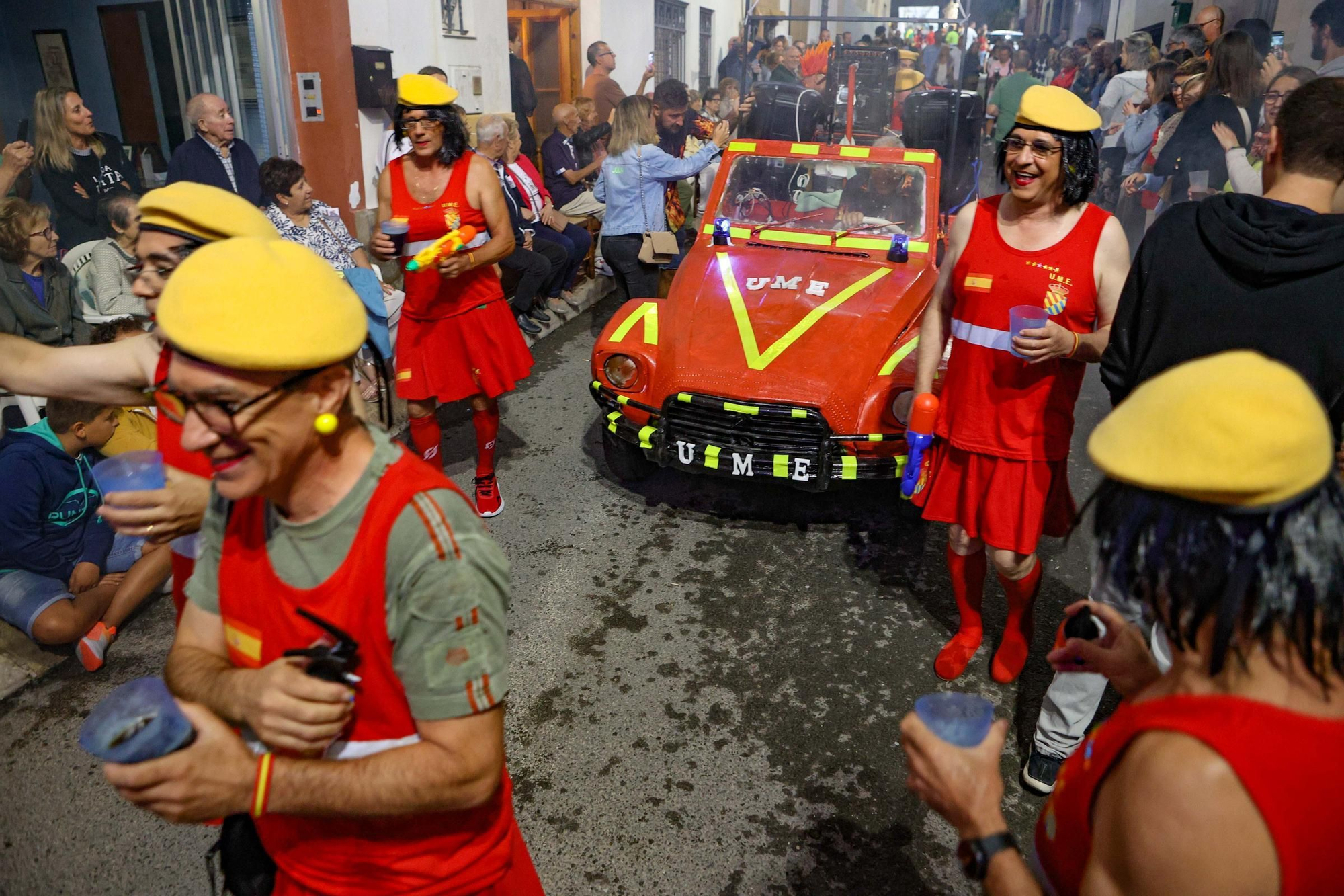 Imágenes de la Nit de l'olla de Benilloba