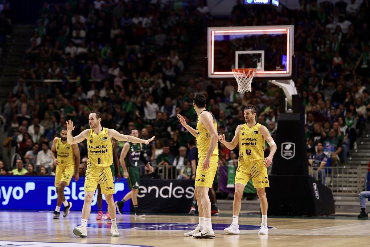 Scrubb, Huertas, Shermadini y Doornekamp, en el partido del sábado.