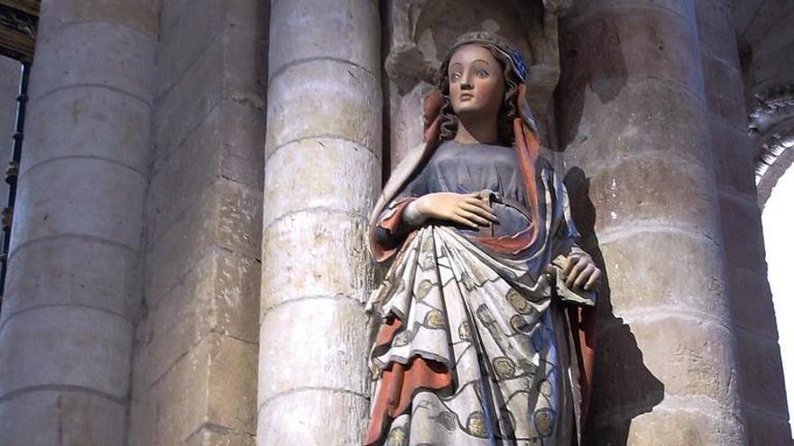 Virgen encinta Toro