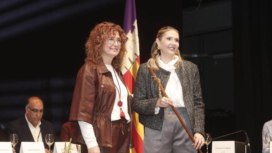 Maria Agnès Sampol ya es la nueva alcaldesa de Porreres: emotiva toma de posesión en el Auditori
