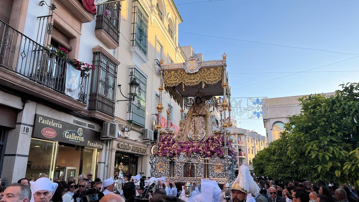 Procesión de la patrona, el año pasado, el Día de la Virgen.