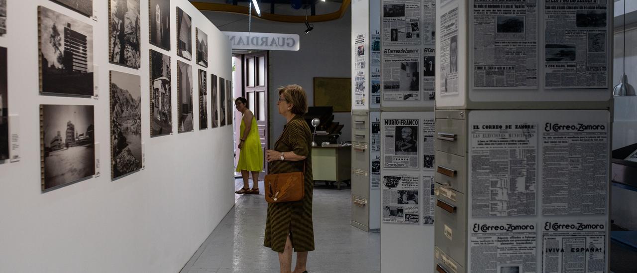 ZAMORA. VISITA EXPOSICION LA OPINION DE ZAMORA