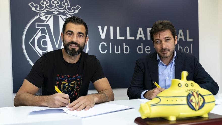 El vestuario del Villarreal tiene jefe para rato