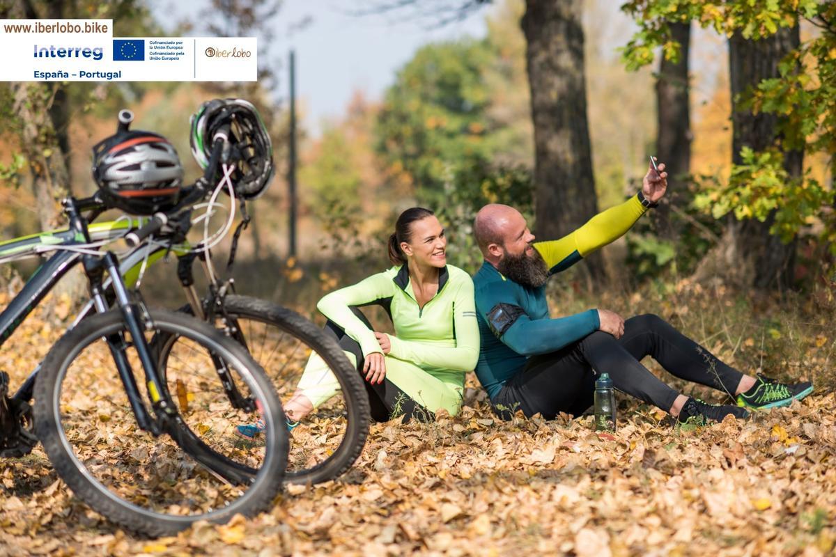 Se buscan dos ciclistas para una campaña transfronteriza.
