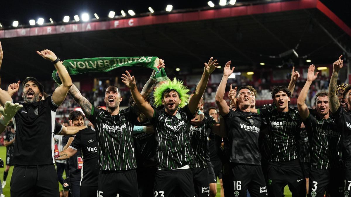 El Elche celebra la permanencia en Primera División