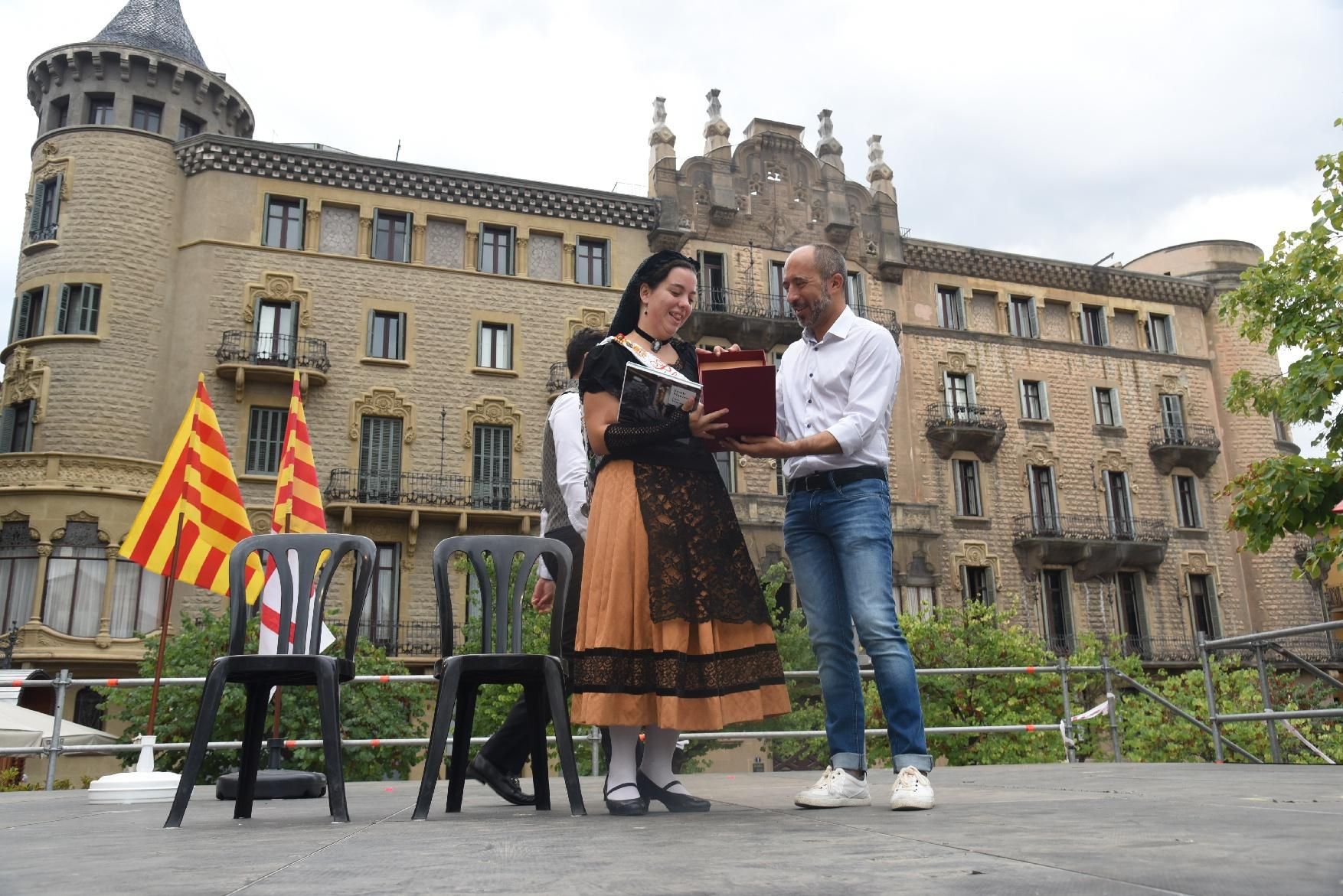 Així s'ha viscut la proclamació de la pubilla i l'hereu de Manresa 2022