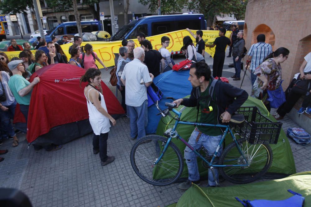 Acampada pel desallotjament d''Idomeni