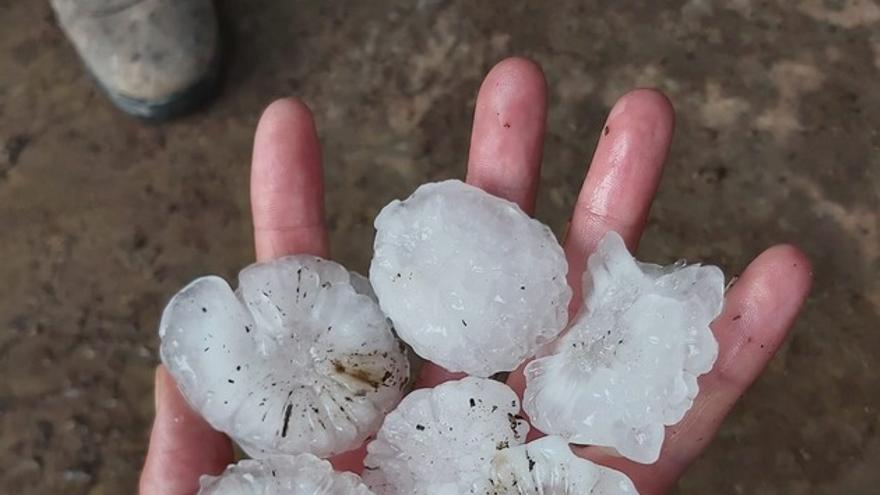 Alerta por lluvias y granizo en el conjunto de Aragón