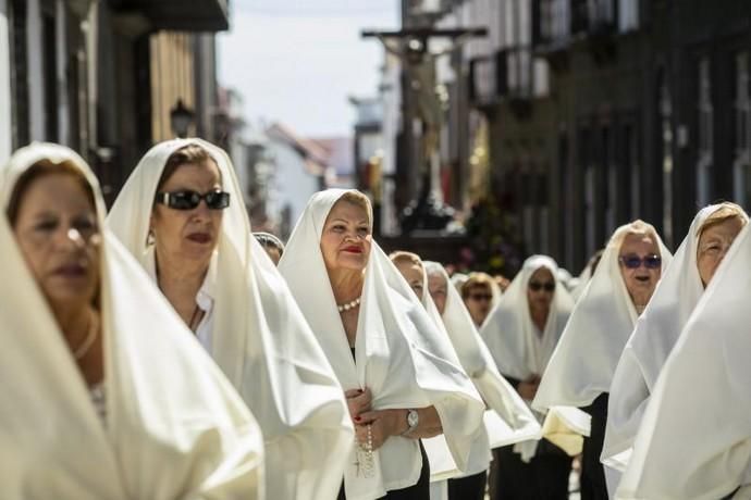 19.04.19. Las Palmas de Gran Canaria. SEMANA SANTA. Procesión de Las Mantillas en Vegueta.  Foto Quique Curbelo  | 19/04/2019 | Fotógrafo: Quique Curbelo