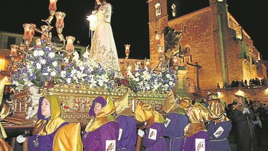 Las cofradías de Trujillo celebran sus bodas de plata con múltiples actividades