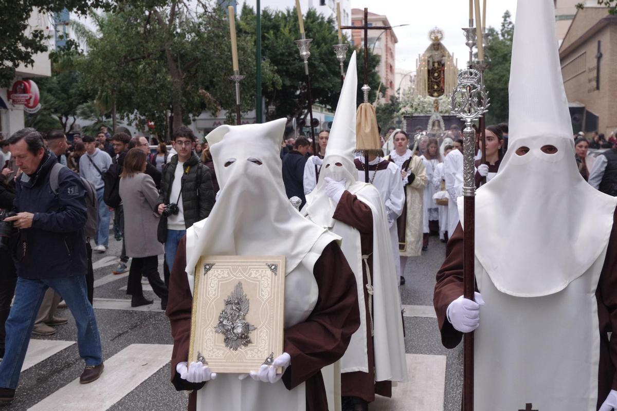 Procesión de la Virgen de las Lágrimas del Carmen de Huelin, en imágenes