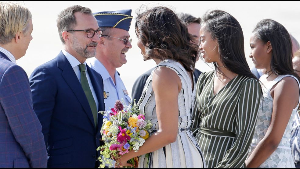 La llegada Michelle Obama y sus hijas a España
