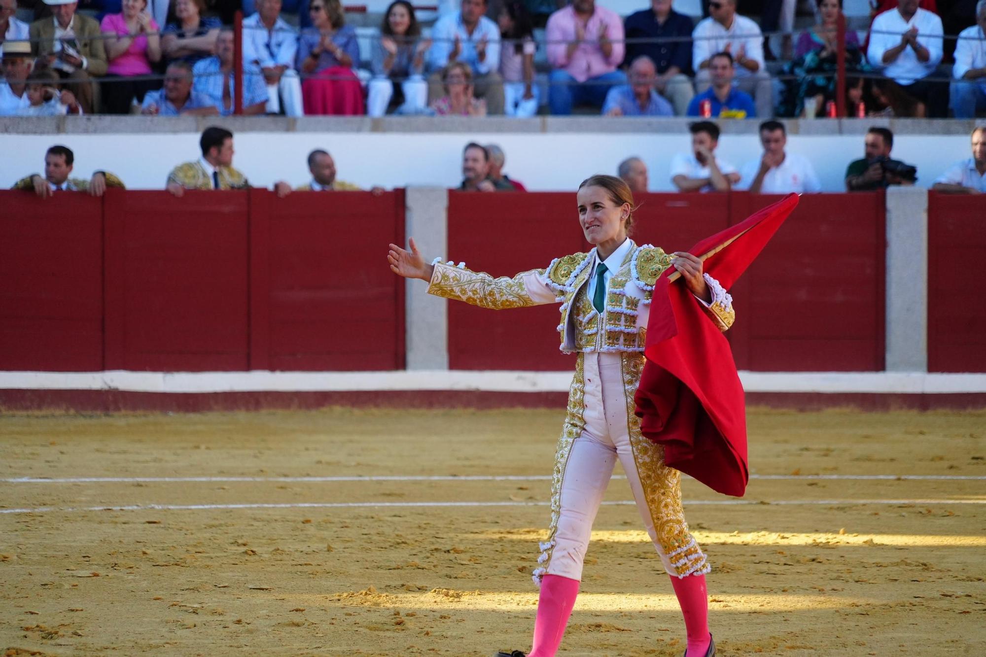 Manzanares, Roca Rey y Rocío Romero salen a hombros en Pozoblanco